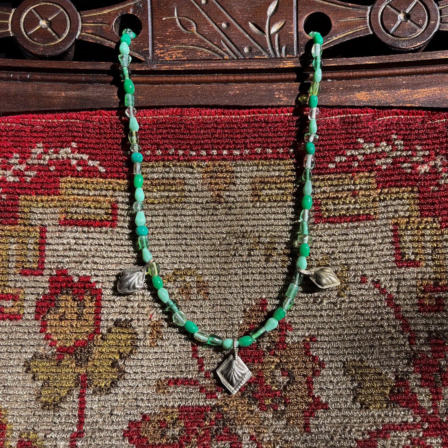 flâneur necklace | seafoam